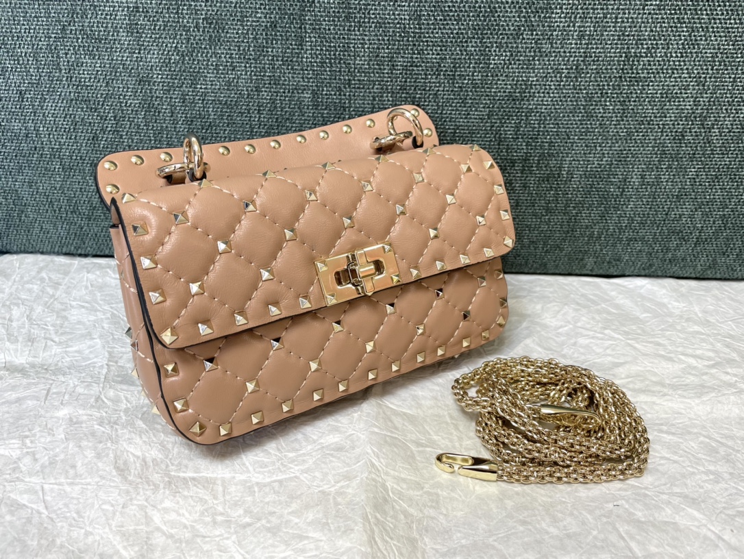 Valentino Garavani Rockstud Spike Small Chain Bag in Nude Supple Lambskin Nappa